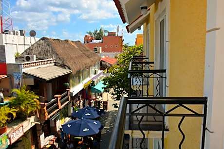 Suites Los Arcos
