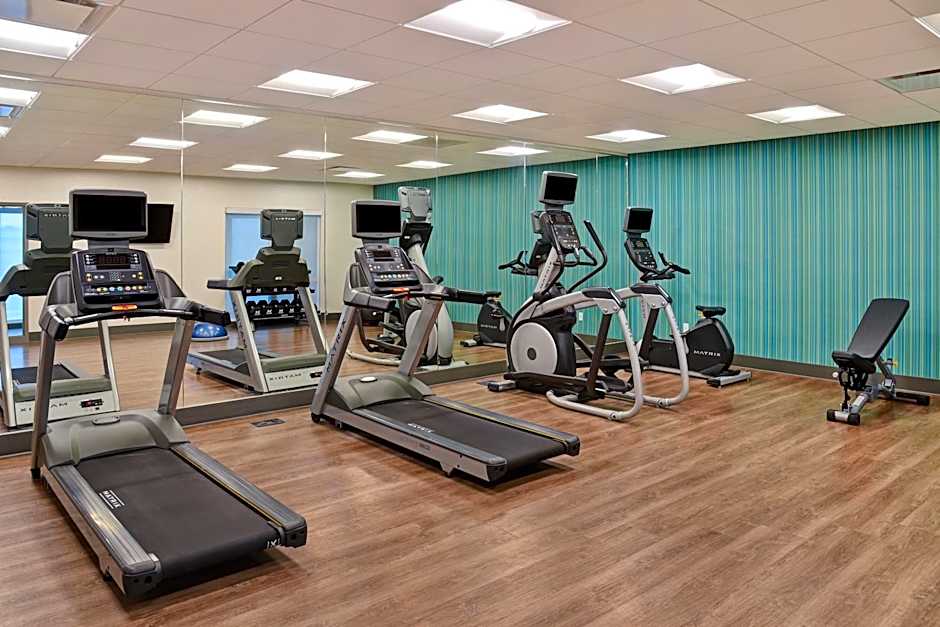 Holiday Inn Express & Suites - Ottawa By IHG