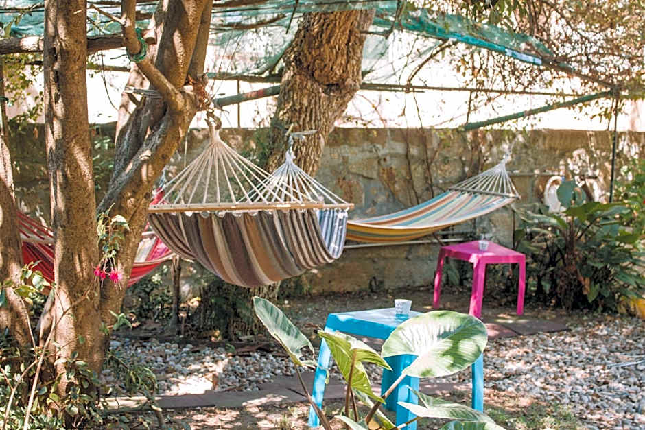 Urban Garden Porto Central Hostel