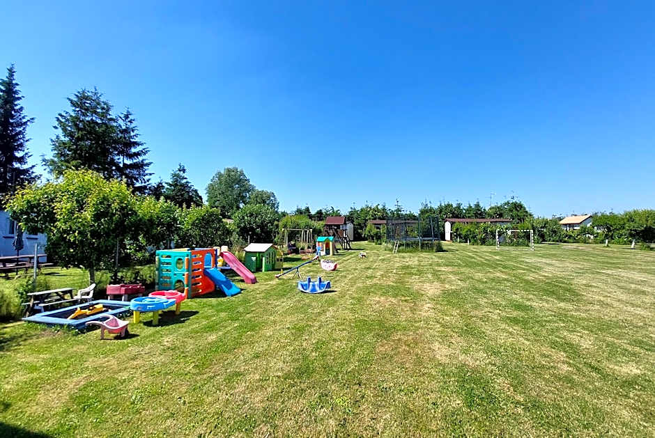 Domki Letniskowe Pod Orzechem Dziwnówek-Wrzosowo