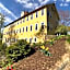 Old Mill Inn