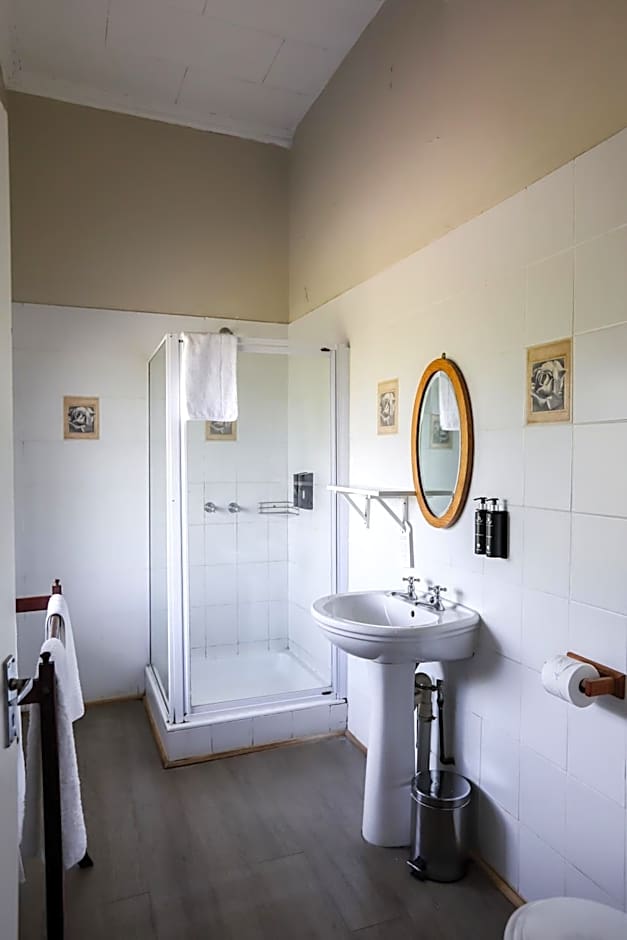 Nottingham Road Hotel