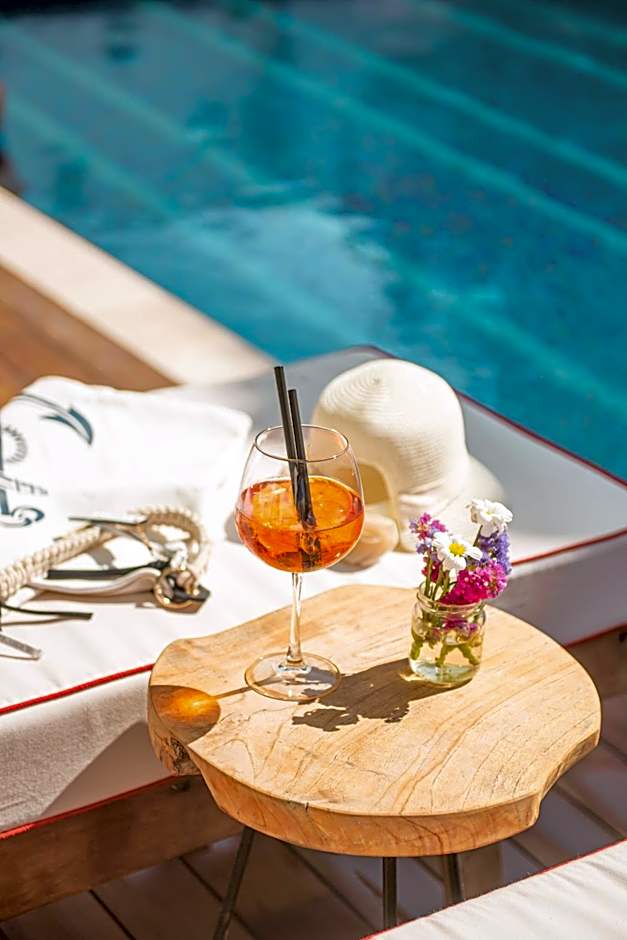 Viento Alacati Hotel