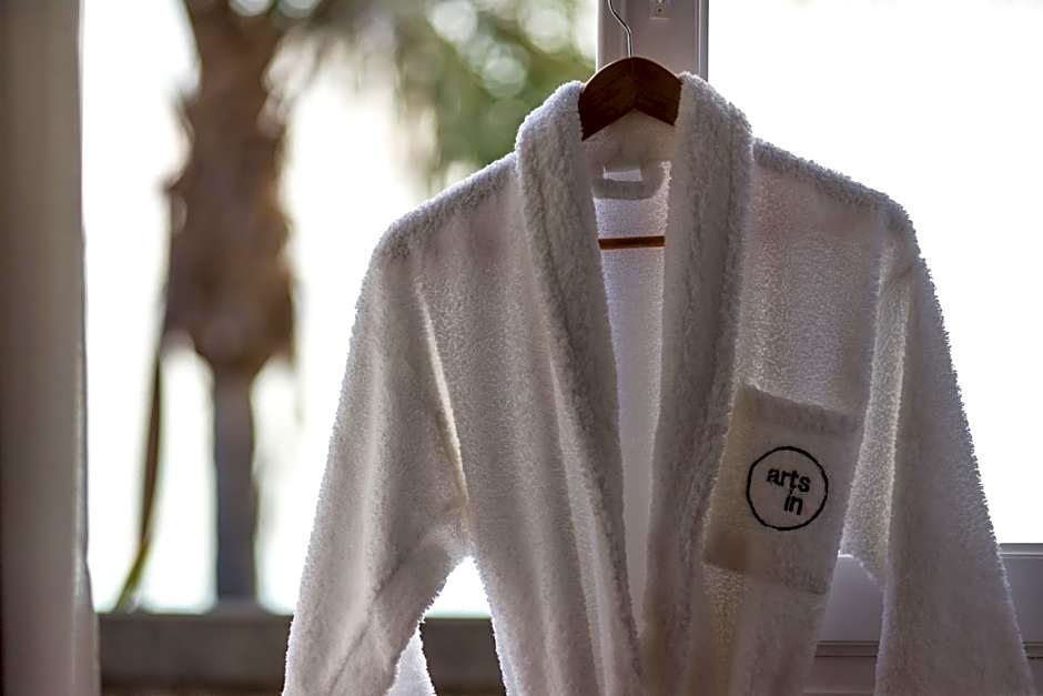 ARTS IN Hotel Conde Carvalhal