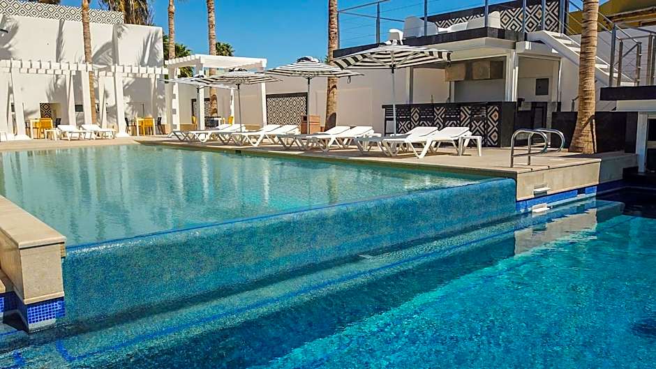 Marinaterra Hotel & Spa