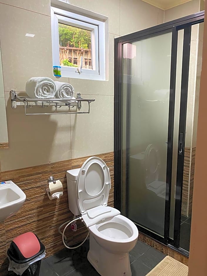 MinshukuKCS Hotel and Restaurant