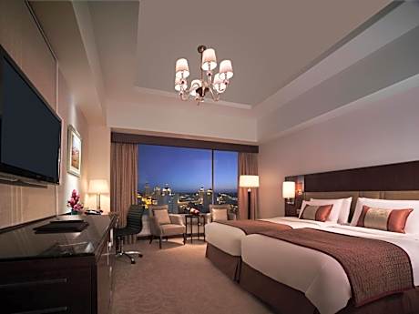 Deluxe Twin Room with City View