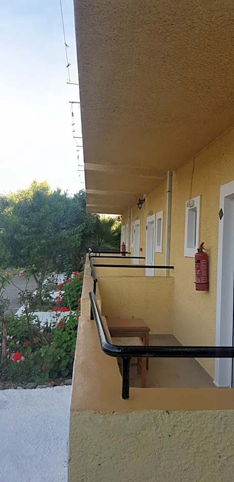 Denise Apartments Kefalos