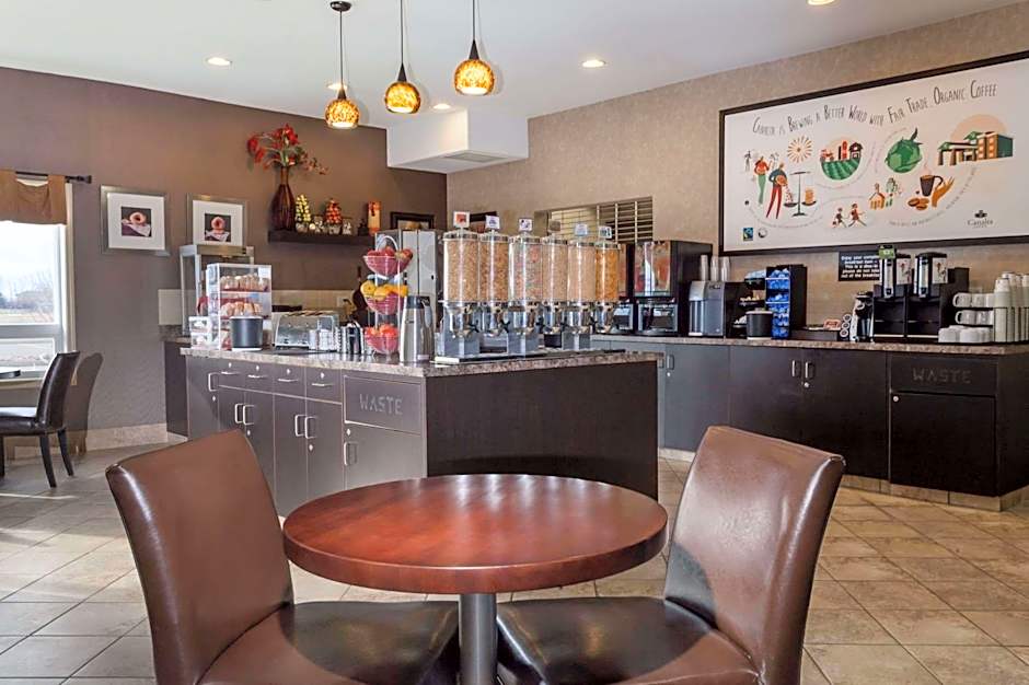 Ramada by Wyndham Stettler