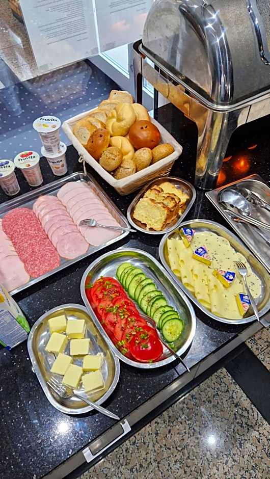 PHU Gościniec "16-tka" Katarzyna Zdrojewska