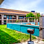 Lone Star Inn & Suites by OYO Harlingen TX