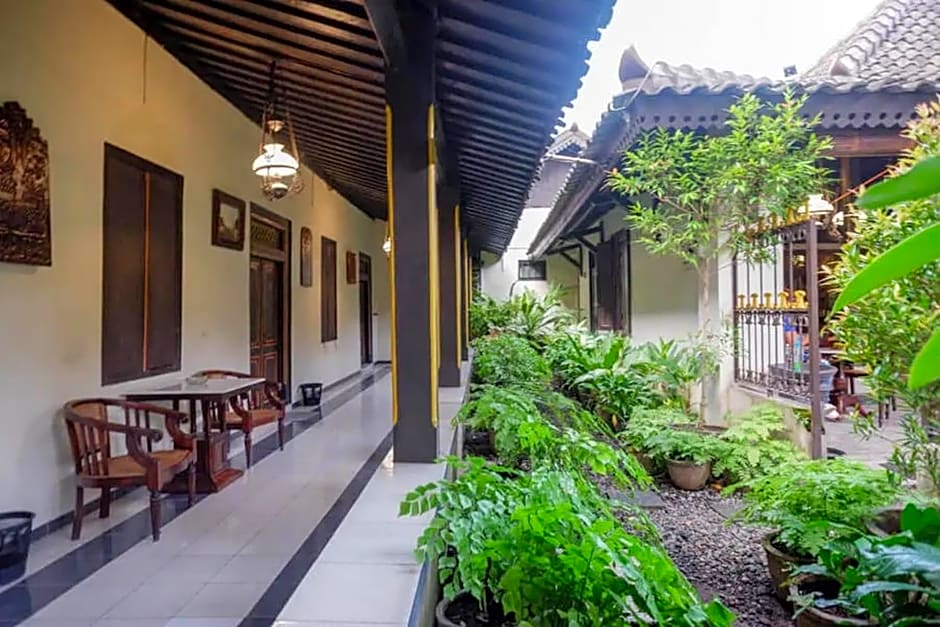 Cakra Homestay Solo Mitra RedDoorz