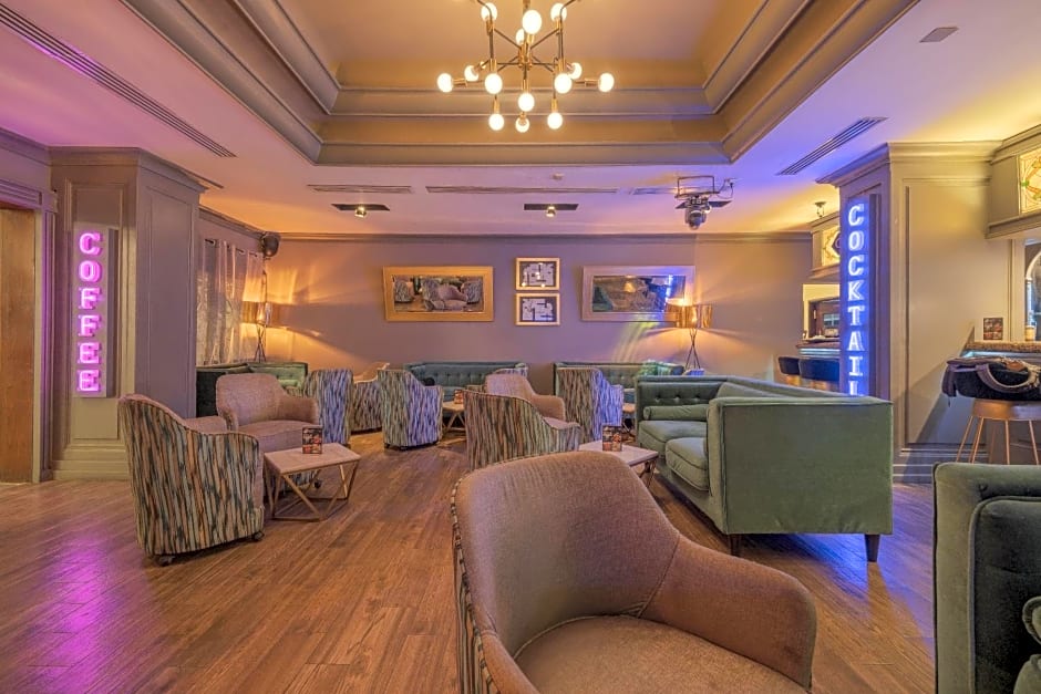 Santa Anita Hotel