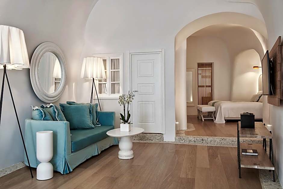 Photo 1 of 4 of Courtyard Suite