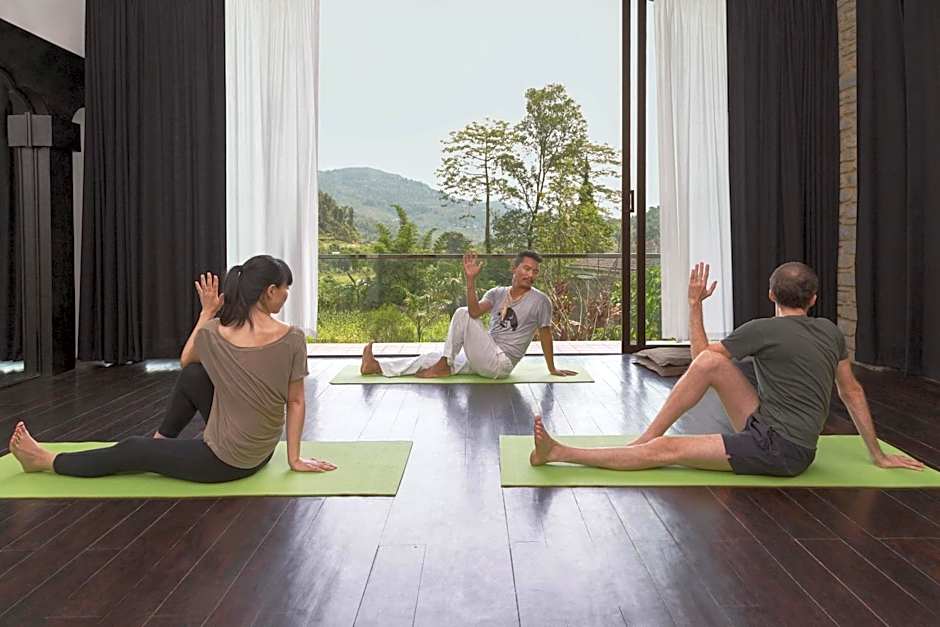 The Pavilions Himalayas The Farm