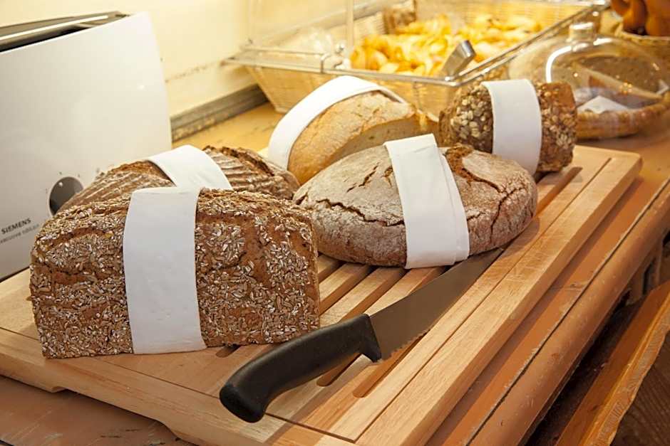 Hotel Gasthof Alte Post Holzkirchen