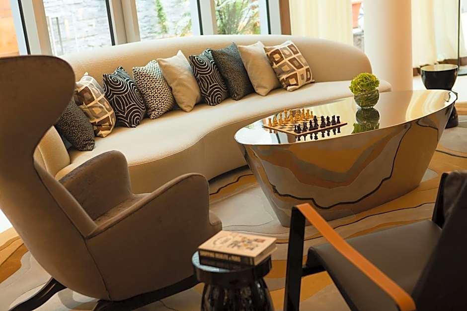 Renaissance by Marriott Paris Republique Hotel