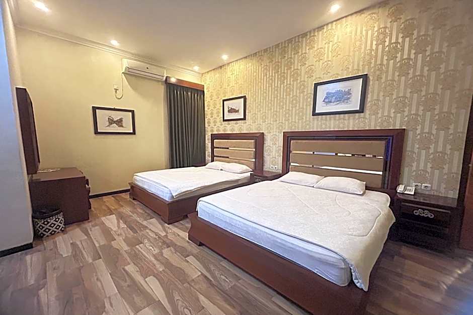 Photo 1 of 6 of Double Room