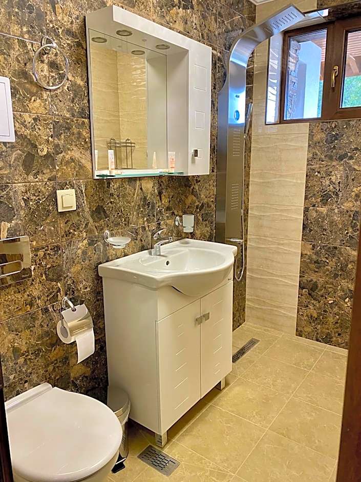 Къщи за гости "Комплекс ОАЗИС"