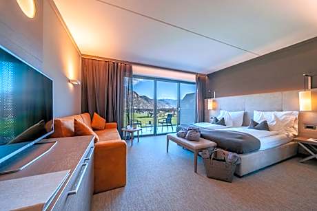 Deluxe Double or Twin Room with Garden View