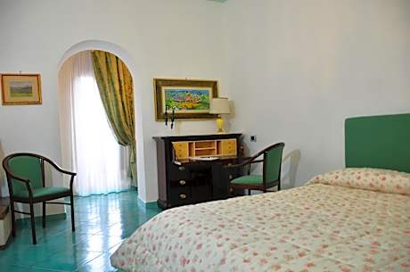 Donna Alda Affittacamere Capitello dal 2012