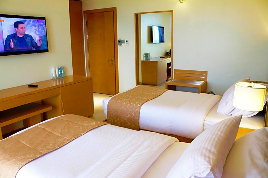 Photo 1 of 1 of Classic Suite