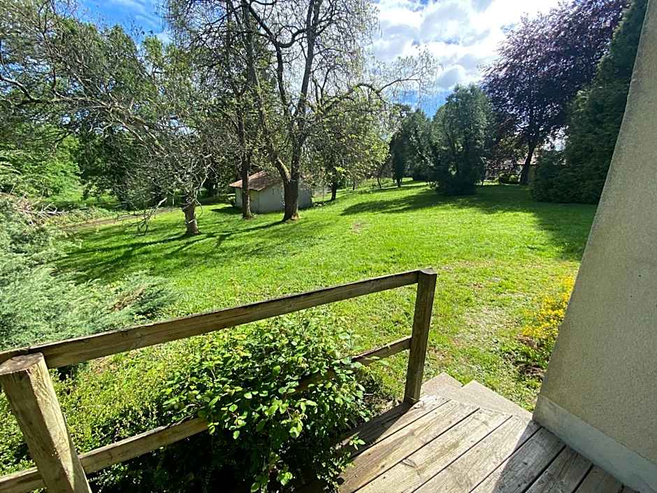 Manot Vacances - Gites en bord de Vienne