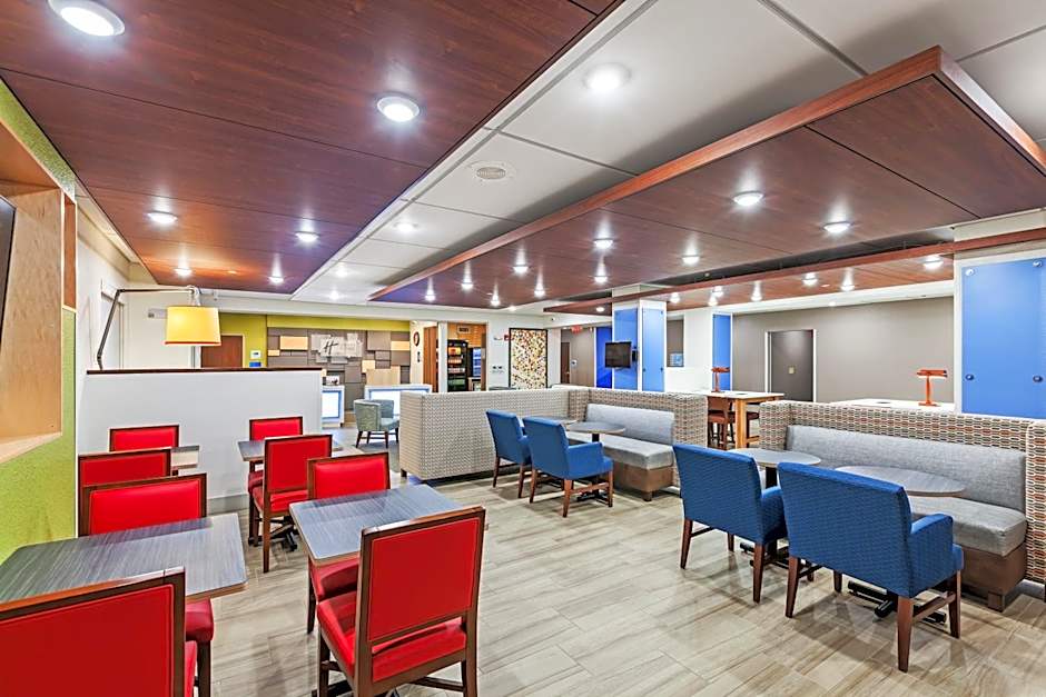 Holiday Inn Express Hotel & Suites Dallas Lewisville By IHG