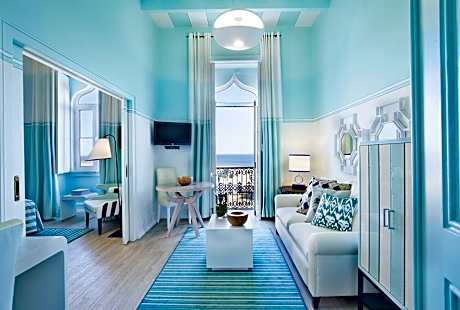 Superior Double Room with Side Sea View