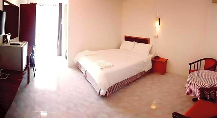 Hotel De Ratt Phuket