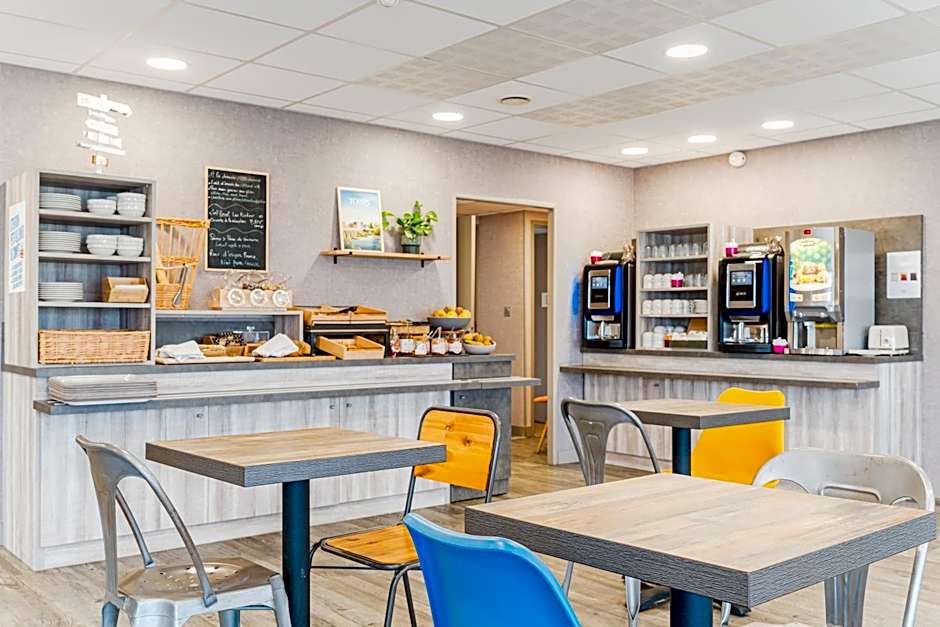 Kyriad Direct Tours Sud - Chambray Lès Tours