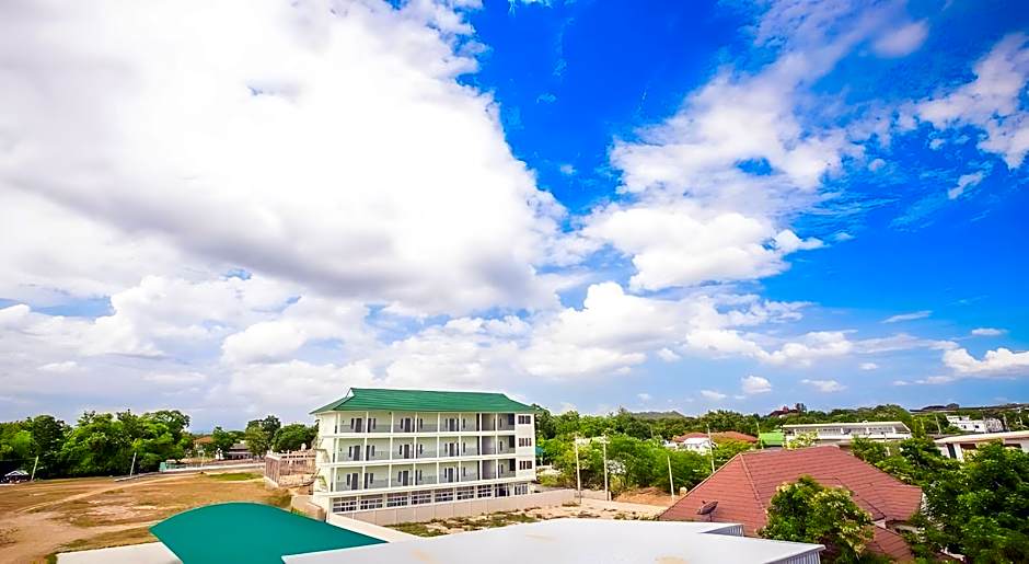 J-House Phetchaburi