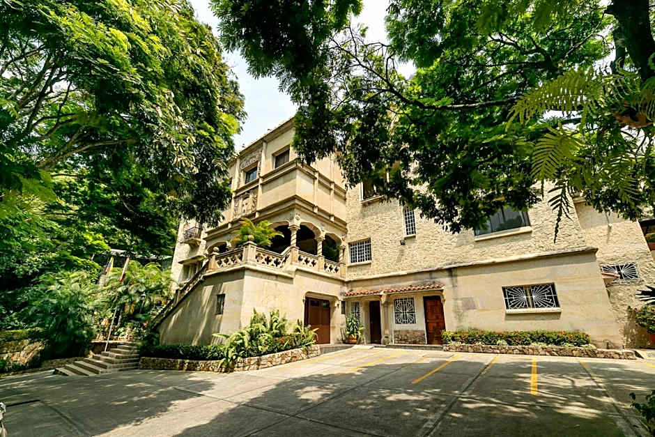 Photo 1 of 50 of Hotel Stein Colonial