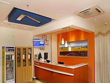 WH - Traditional Bed Room