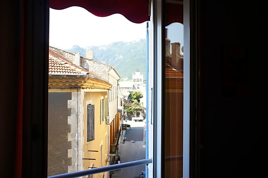 Hotel des Alpes