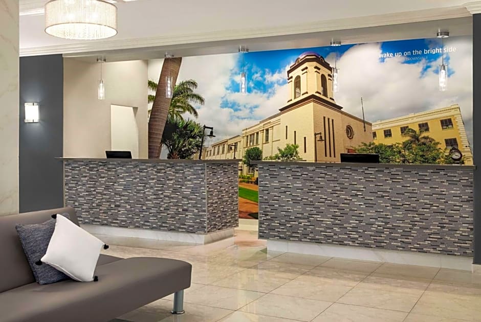 La Quinta Inn & Suites by Wyndham Brownsville North