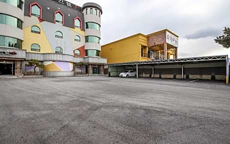 Jeongeup J Self check-in Motel