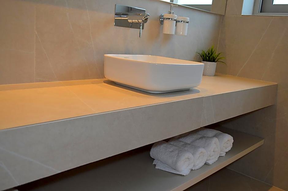 LEONDIANA Boutique Hotel