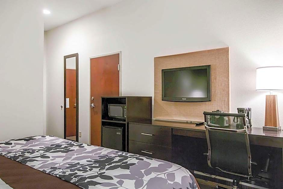 Sleep Inn & Suites Marion - Military Institute