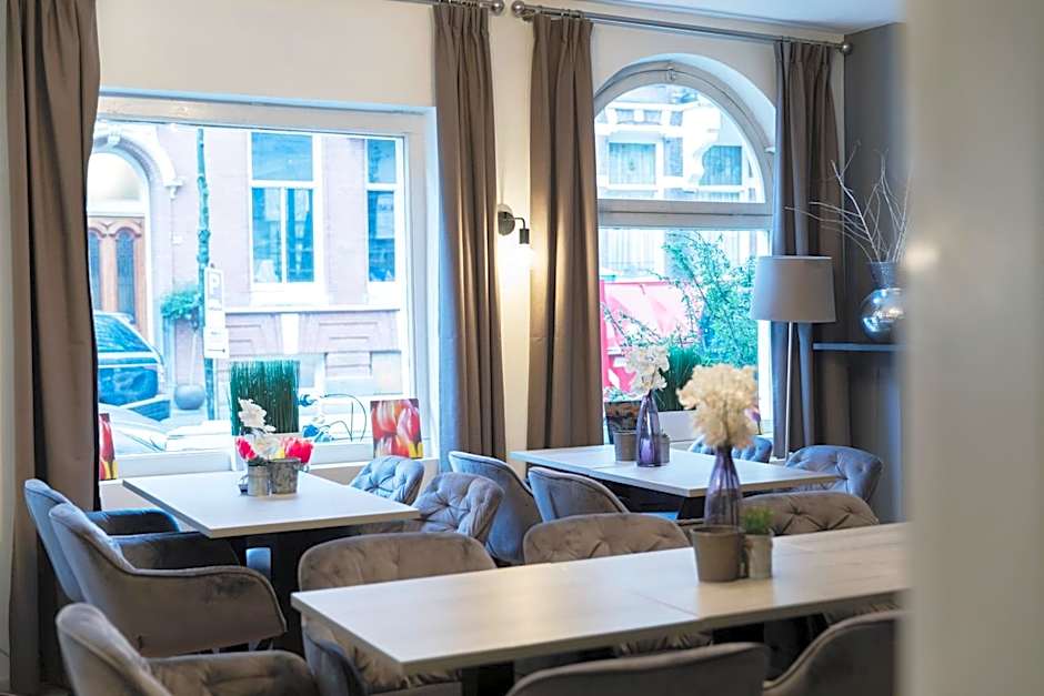 Quentin England Hotel