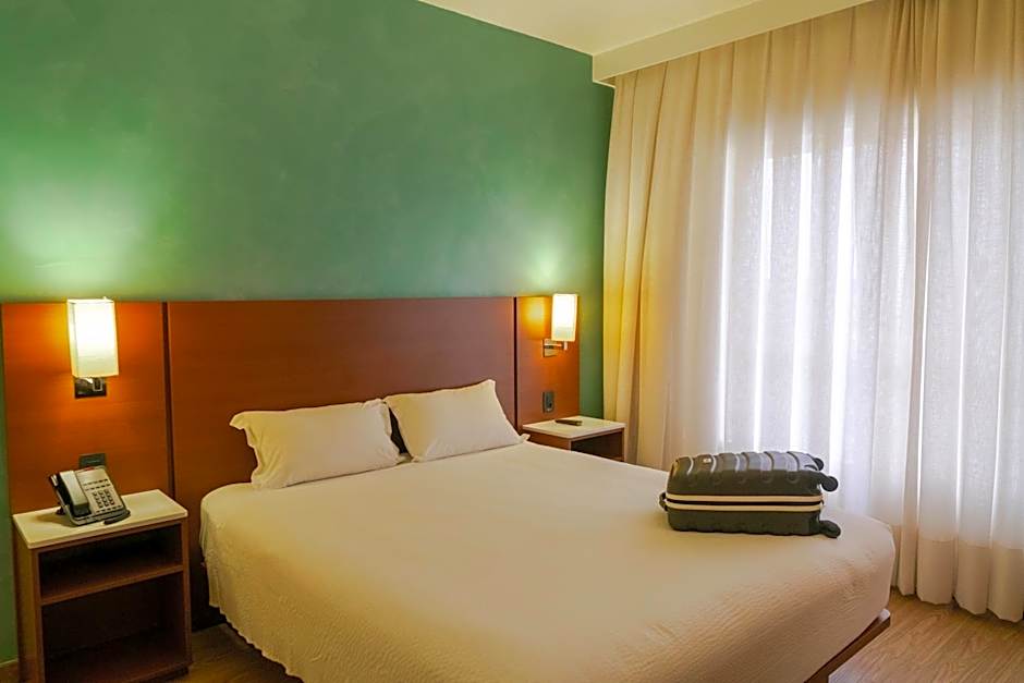 ibis Styles Curitiba Airport