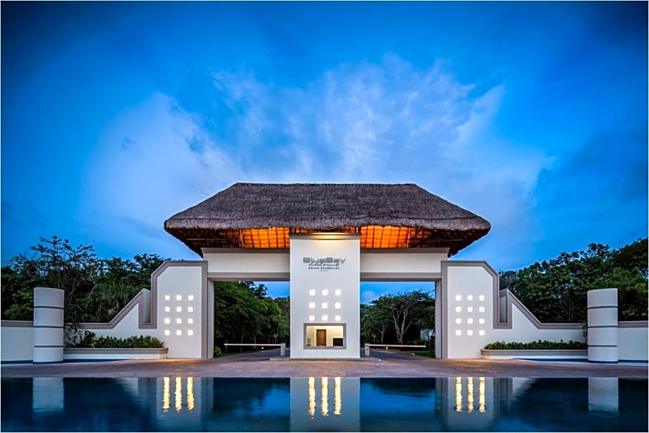 Blue Bay Grand Esmeralda - All Inclusive