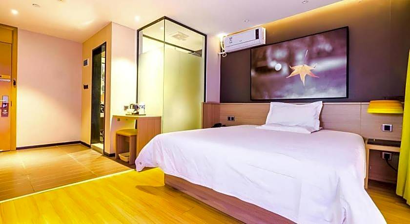 IU Hotel Baoding Goverment Shidai