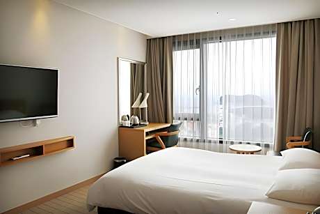 Deluxe Double Sea View