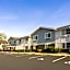 Super 8 by Wyndham South Boston VA