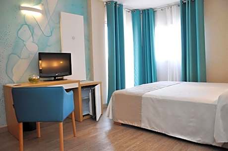 Premium Double with Terrace