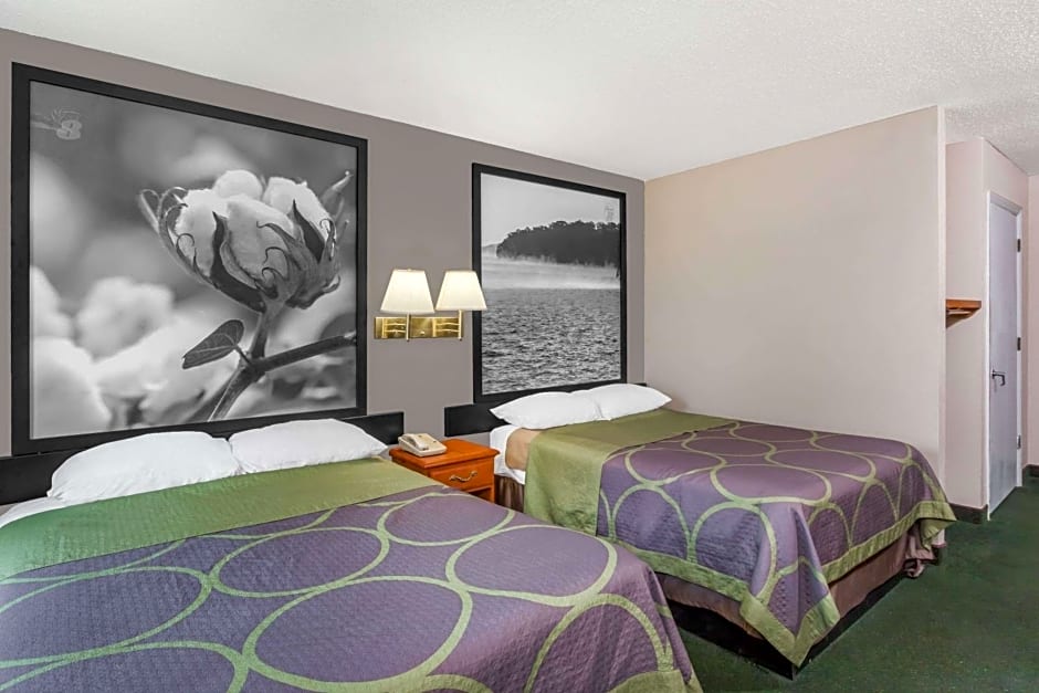 Super 8 by Wyndham Athens