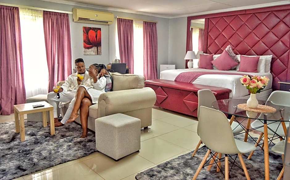 Clifford's Rufaro Hotel, Conference & Spa