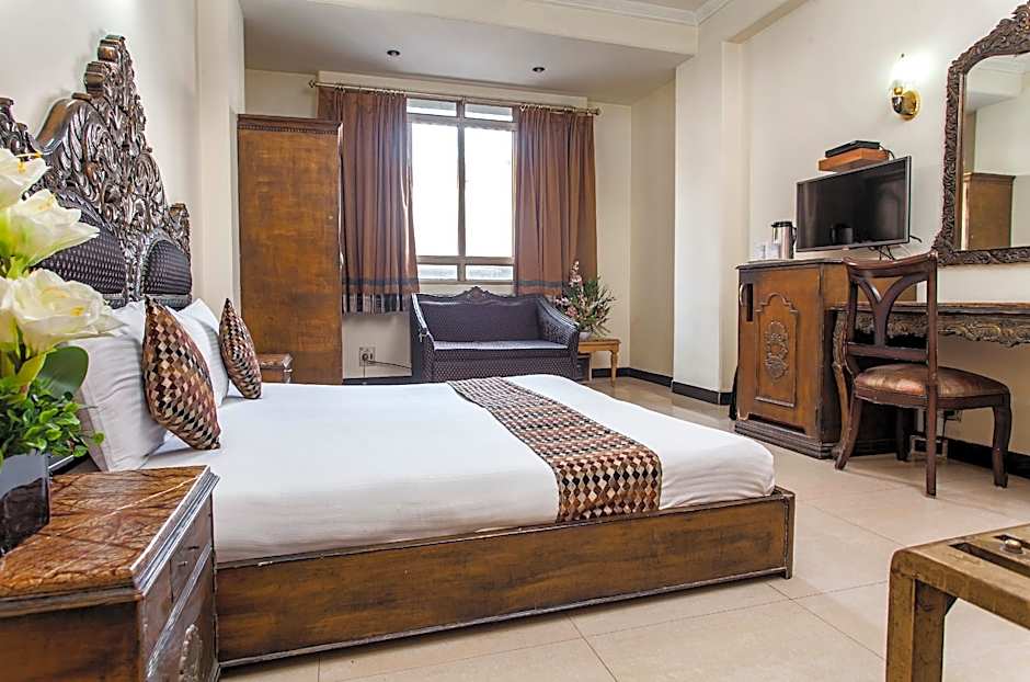 Hotel Sunstar Residency