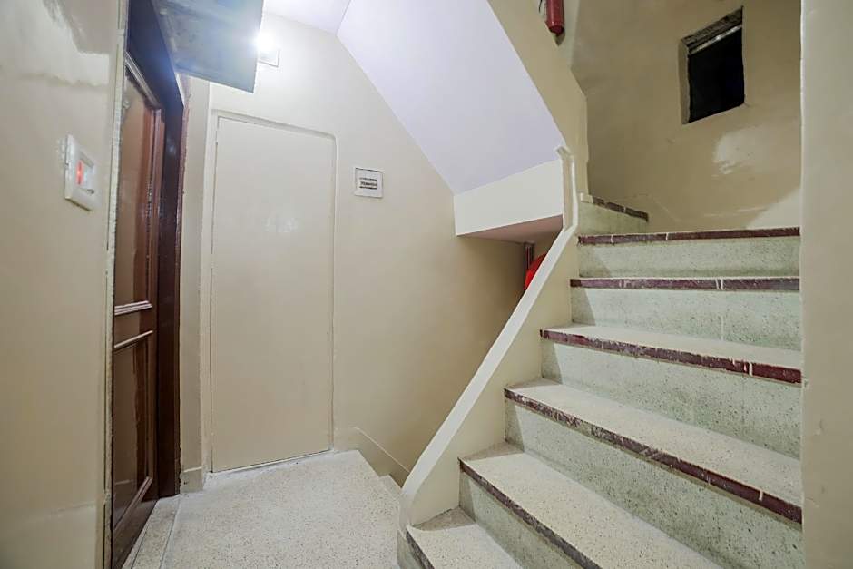 Anchal Guest House by OYO Rooms – Delhi, NY
